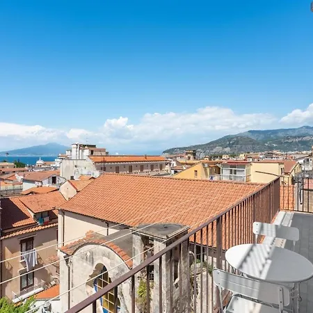 Апартаменти Skyline 3br Seaview Terrace Сорренто