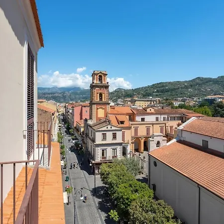 Skyline 3br Seaview Terrace Апартаменти Сорренто